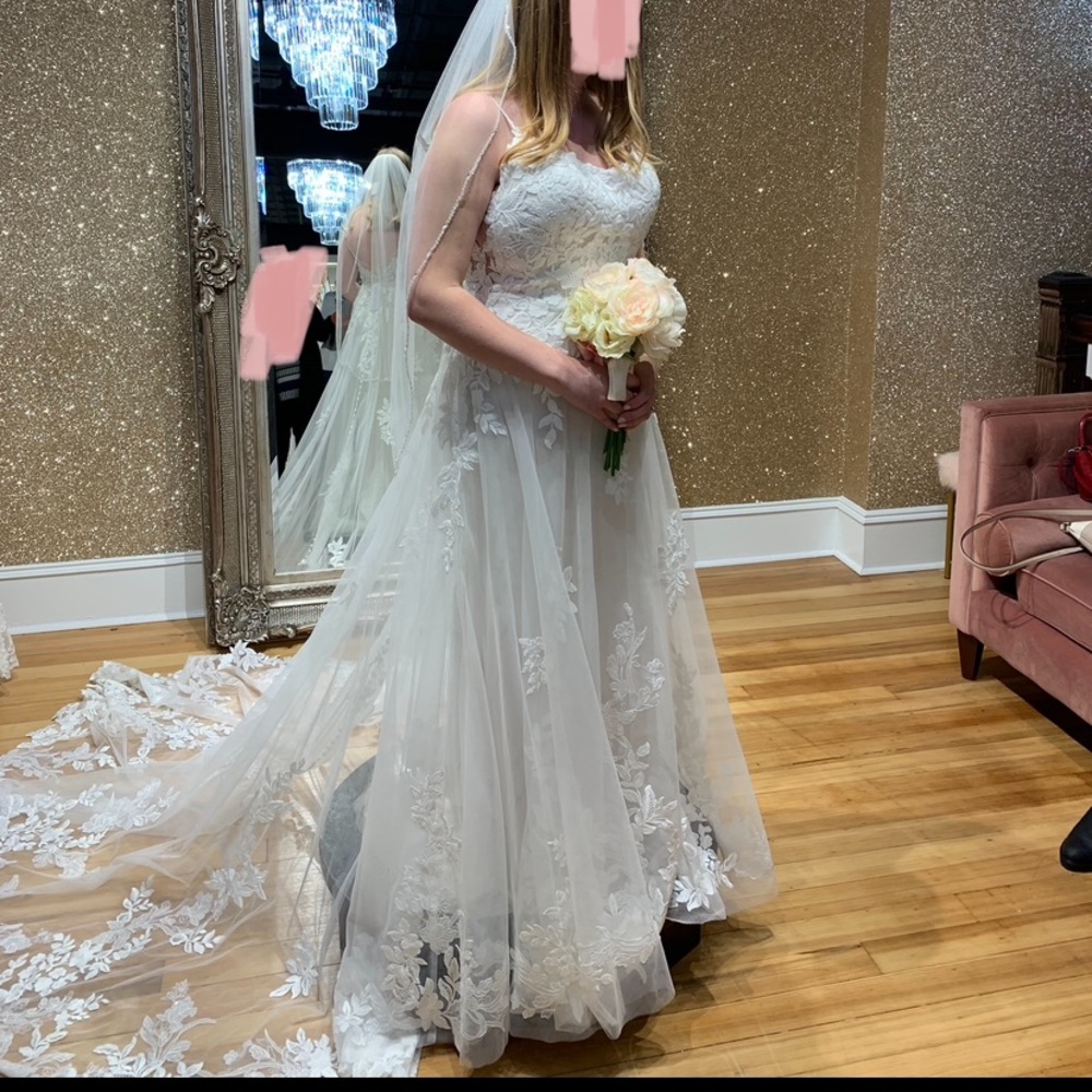 Allure Bridals 9866
